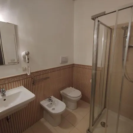 Penzion Sami - Teatro A 400 Mt - Ortigia A 1500 Mt - *