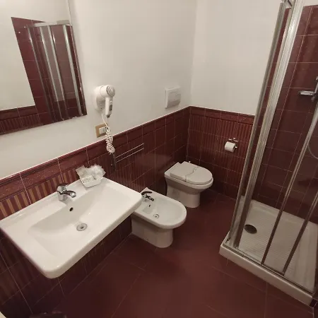 Penzion Sami - Teatro A 400 Mt - Ortigia A 1500 Mt - *