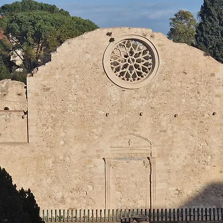 Sami - Teatro A 400 Mt - Ortigia A 1500 Mt - *